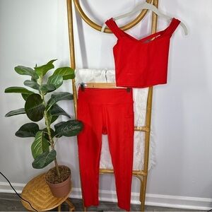 Wolven Red Athletic Leggings and Bra Set sz S